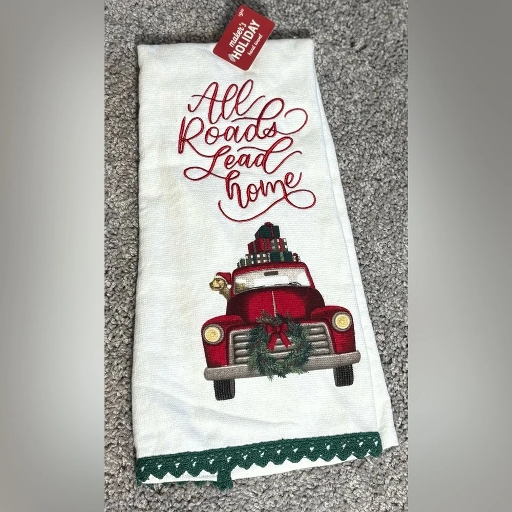 Maker’s Holiday “All Roads Lead Home” Red Truck Christmas Hand Towel NWT